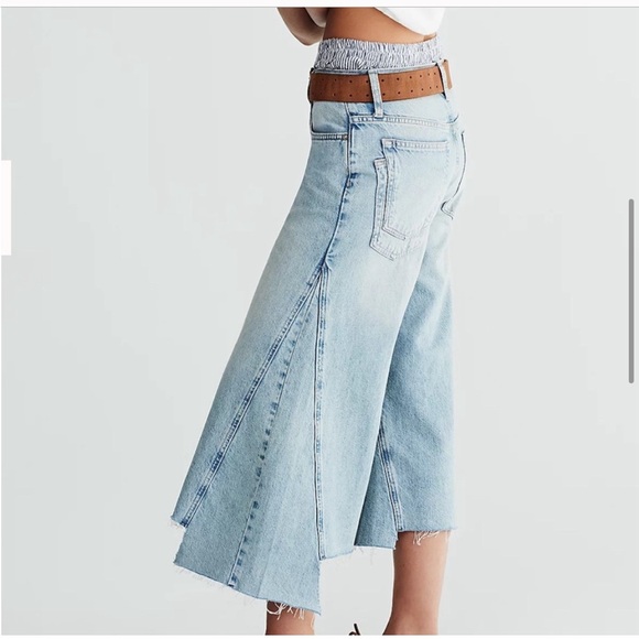 FREE PEOPLE WE THE FREE ripple wide-leg crop jeans - Picture 2 of 8
